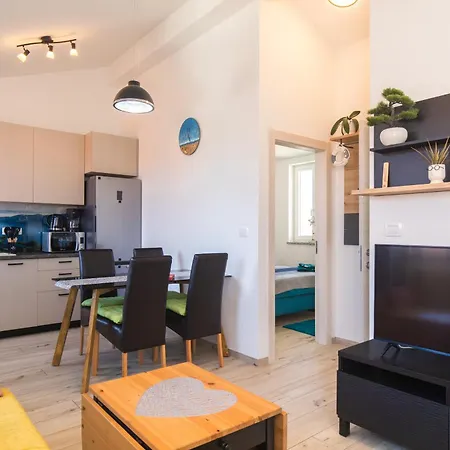 Sealavie Apartment